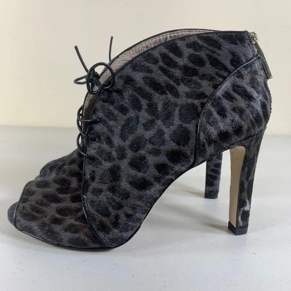 Louise et Cie Leopard Print Cow Hair Fur Peep Toe Lace Up Ankle Booties Heels 6M - Picture 2 of 12